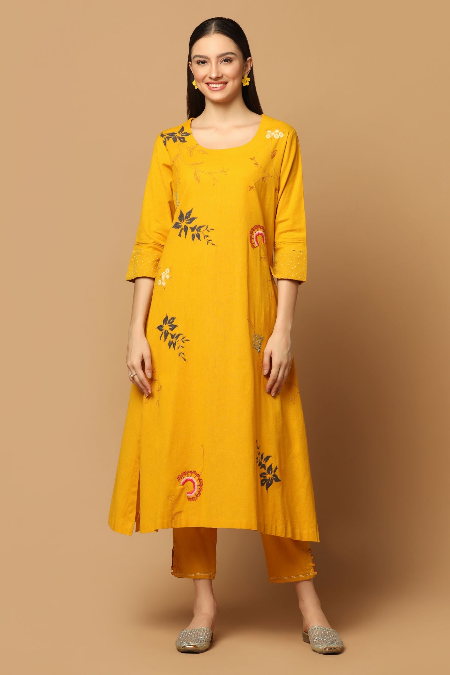 Mustard Kurta Set with Floral Applique and Dual Colour Dupatta