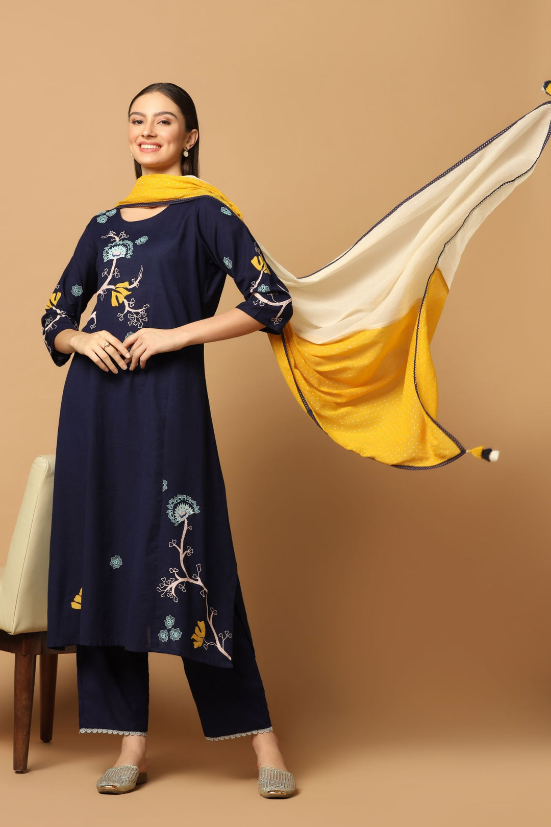 Navy Blue Kurta Set with Applique Work and Dual Colour Blocked Dupatta