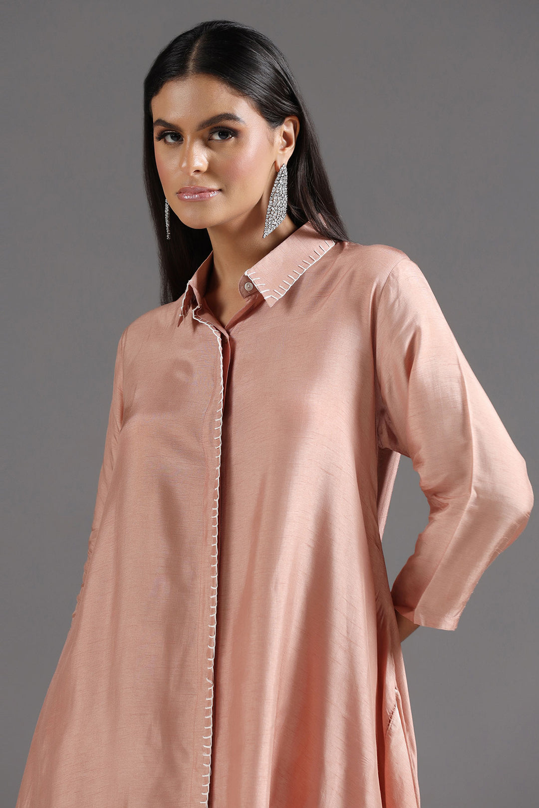 Peach Silk Kurta Set with Shirt Collar, Leheriya Side Panels & Thread Highlight Detailing