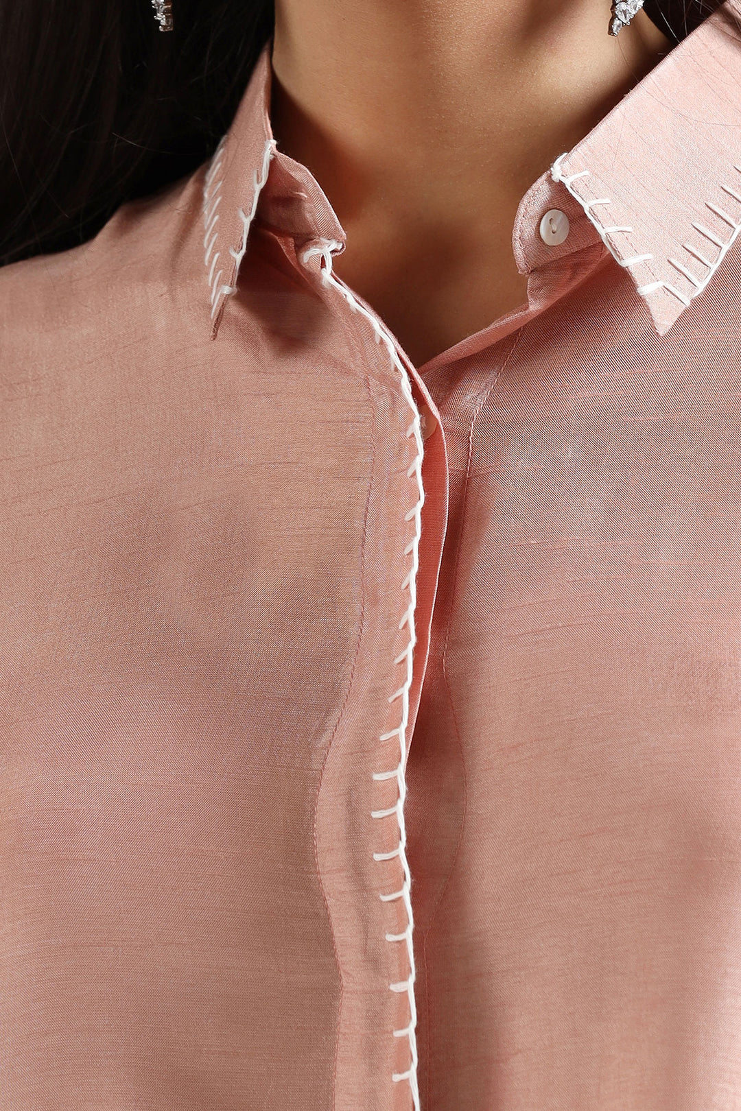 Peach Silk Kurta Set with Shirt Collar, Leheriya Side Panels & Thread Highlight Detailing