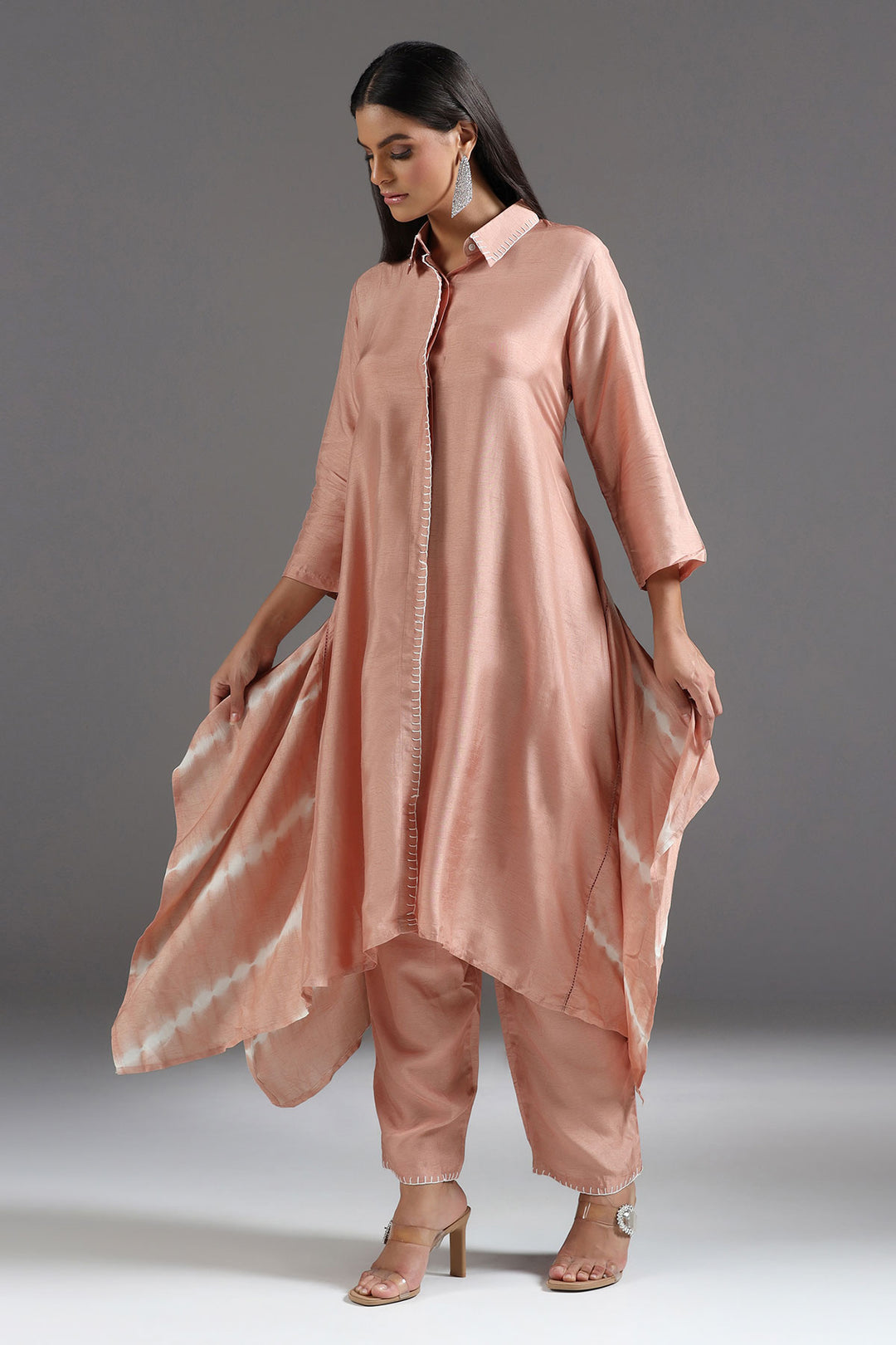 Peach Silk Kurta Set with Shirt Collar, Leheriya Side Panels & Thread Highlight Detailing