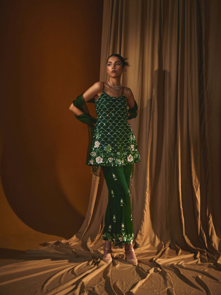 Green Organza Kurta & Pant Set with Side-Tassel Detailing