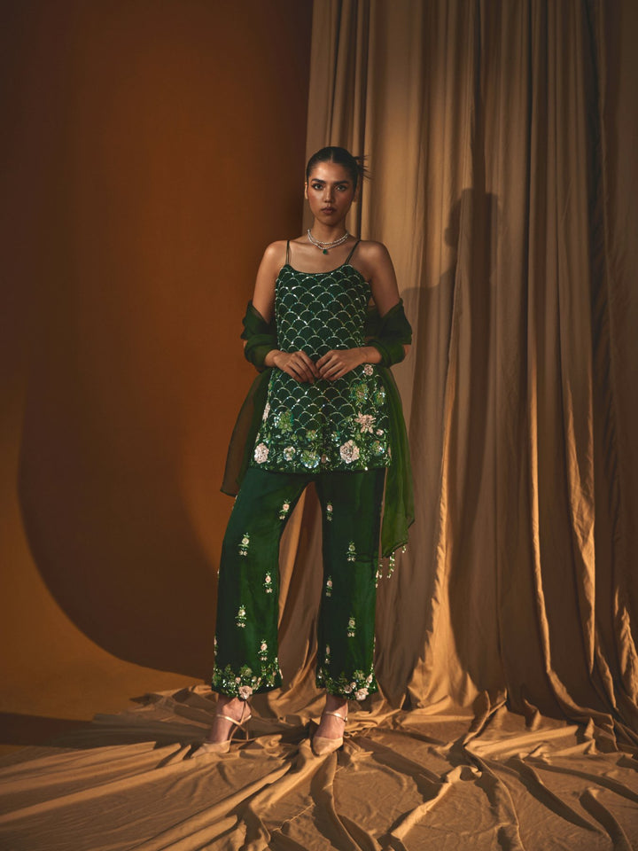 Green Organza Kurta & Pant Set with Side-Tassel Detailing