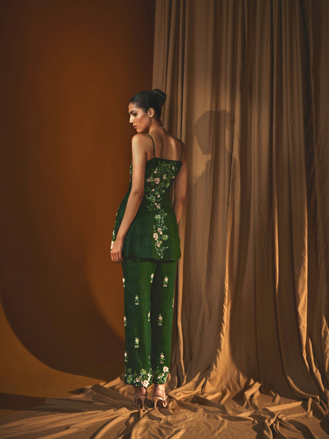 Green Organza Kurta & Pant Set with Side-Tassel Detailing