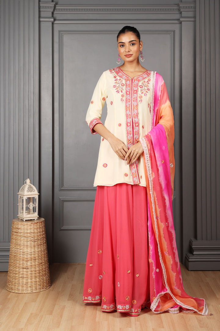 Off-White & Pink Embroidered Kalidar Kurta Set