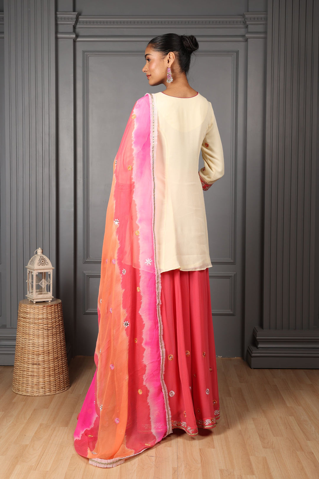 Off-White & Pink Embroidered Kalidar Kurta Set