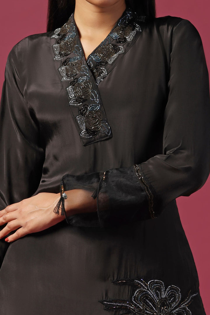 Black Embroidered Kurta Paired with Dhoti Pants