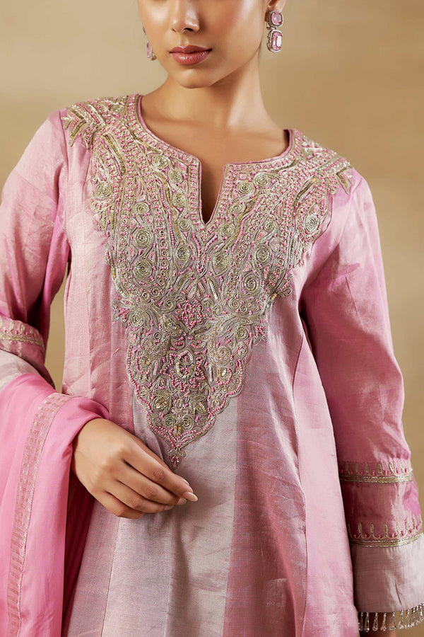 GULABI-SHADES OF PINK KALIDAR KURTA WITH A BANARASI PALAZZO AND A HABUTAI SILK DUPATTA