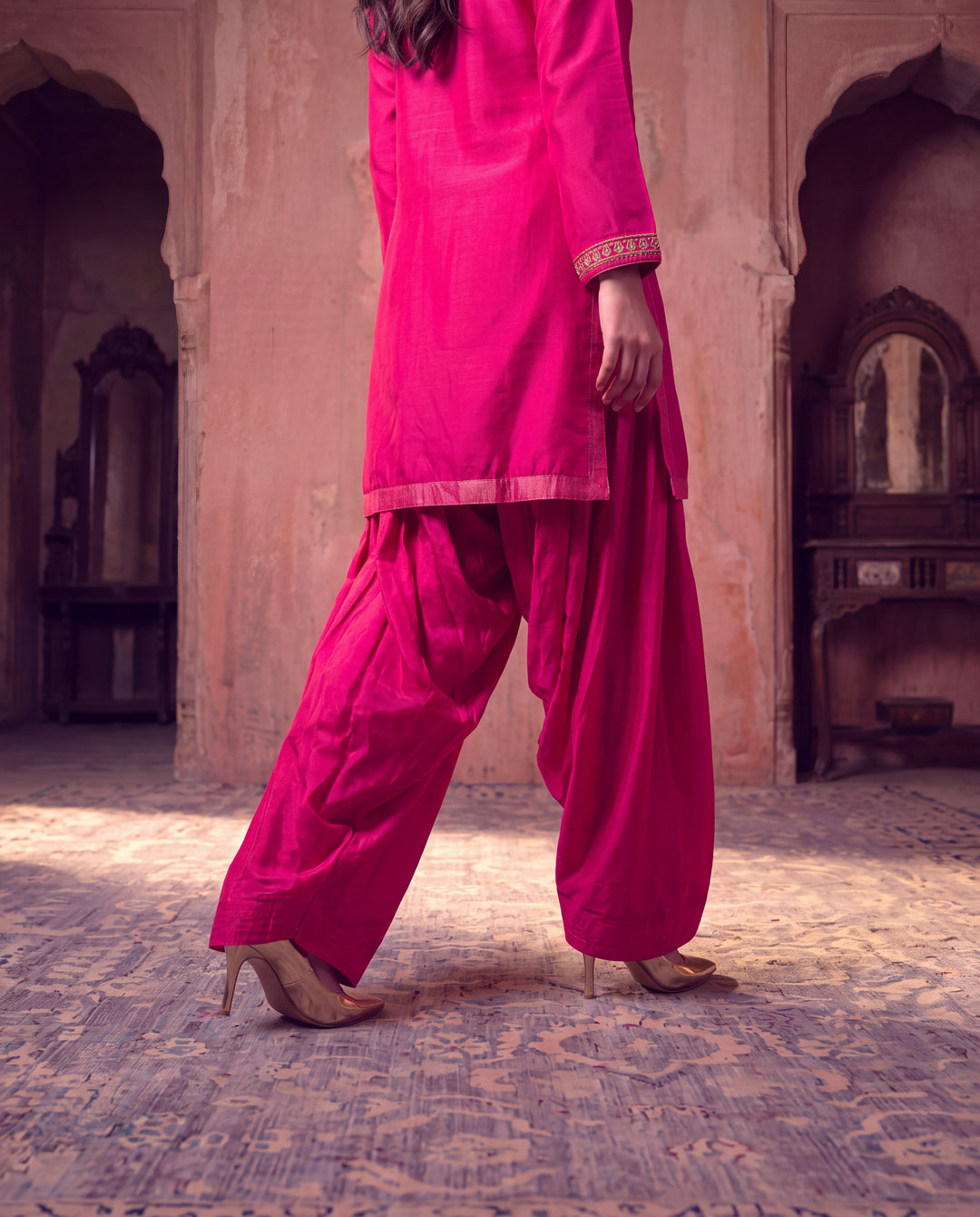 Gulnaar Zardozi silk Farshi Set