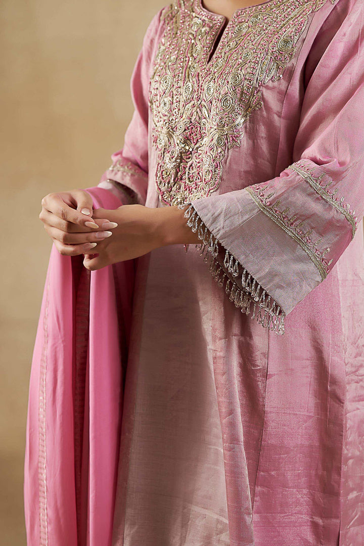 GULABI-SHADES OF PINK KALIDAR KURTA WITH A BANARASI PALAZZO AND A HABUTAI SILK DUPATTA