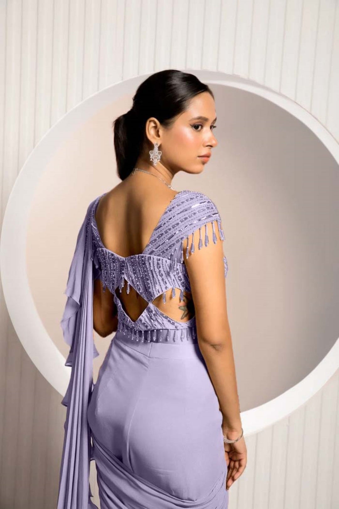 The Lilac Drape Number