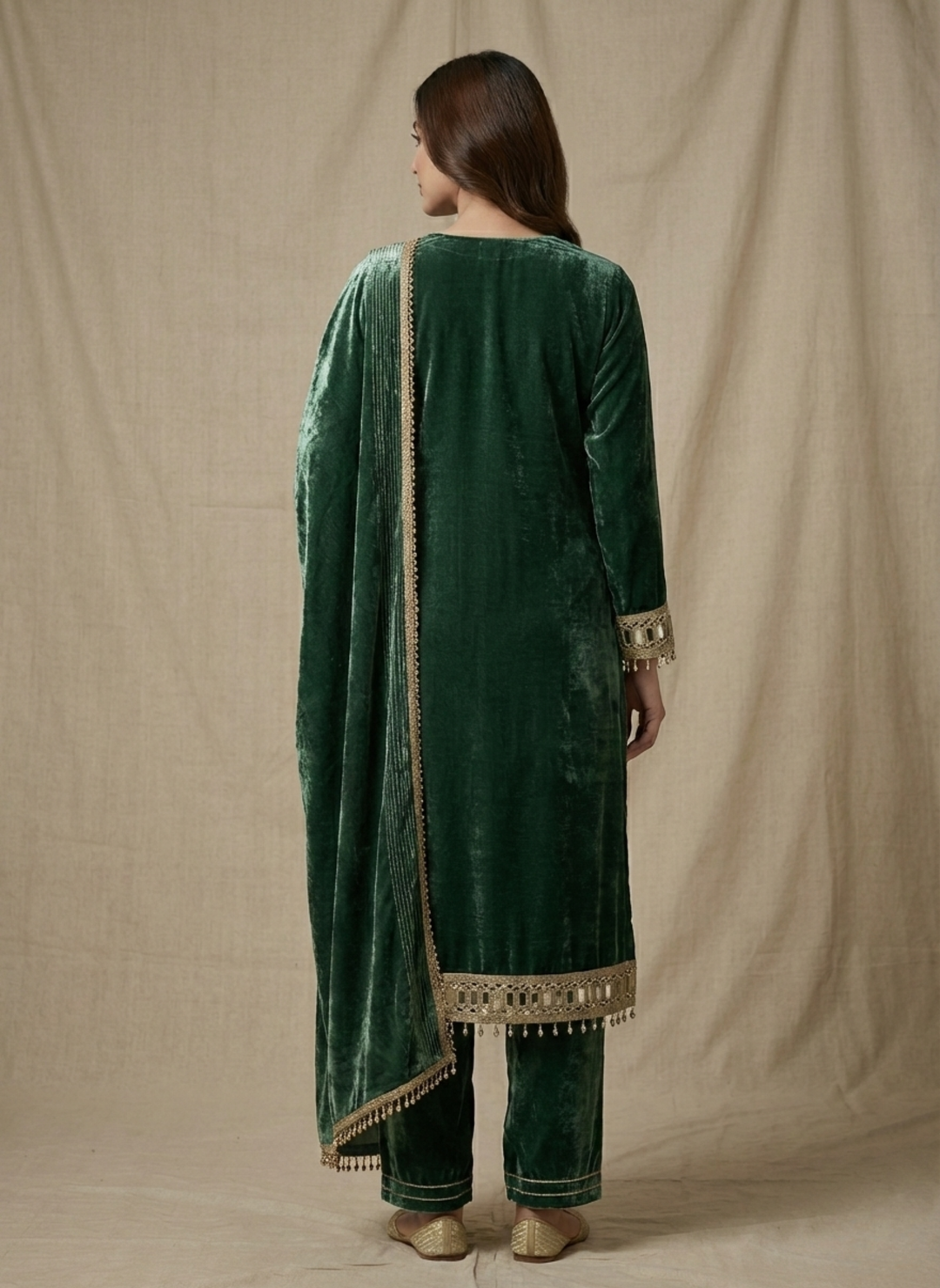 Emerald Royale Mirror-Embellished Crushed Velvet Set