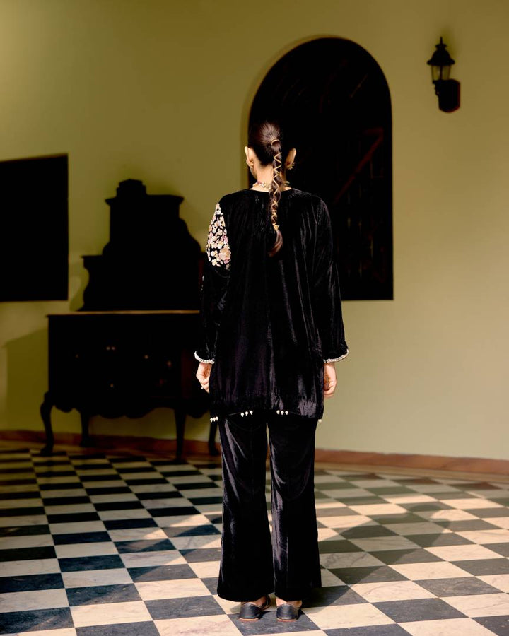 Obsidian One-Shoulder Embroidered Velvet Set