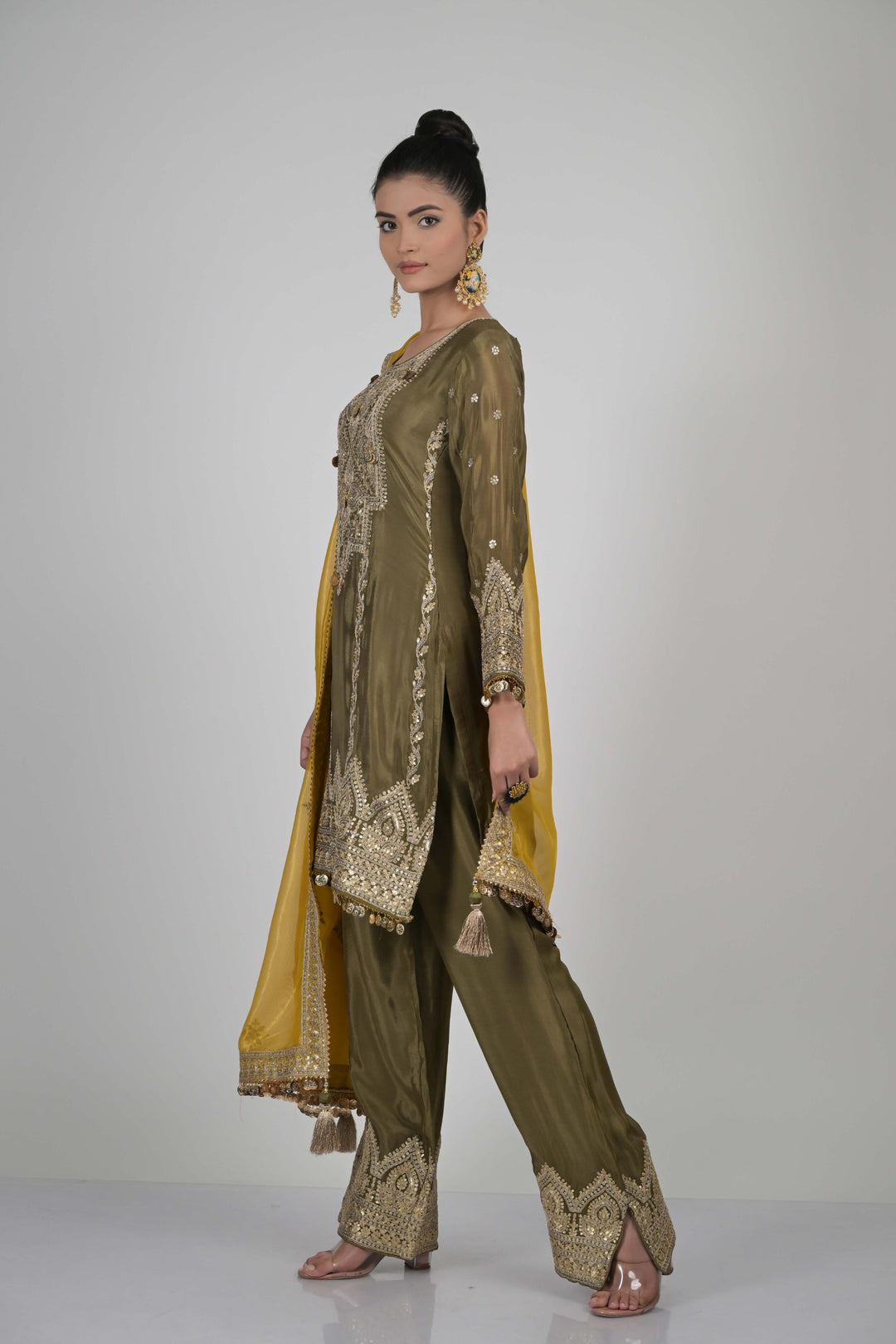 Mehendi Green Kurta with Pakistani Choti Mori Pants & a Haldi Tissue Duppata